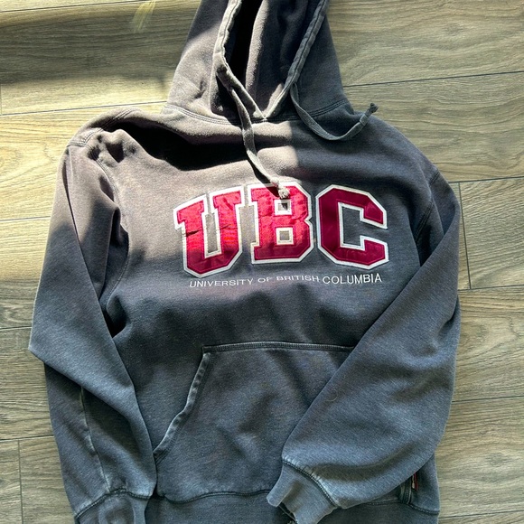 UBC hoodie - Picture 1 of 3